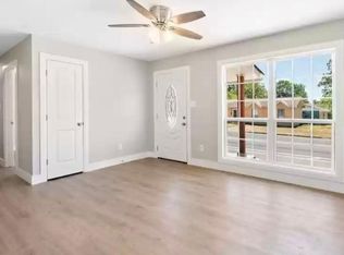 1301 N 6th St, Waco, TX 76707