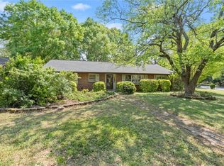 1399 Stephens Dr NE, Atlanta, GA 30329