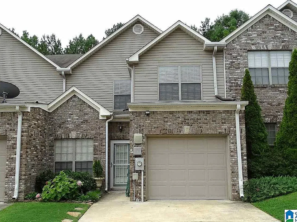 565 Hackberry Ridge Trce