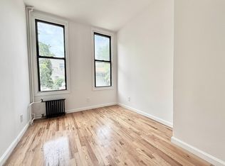 67-06 64th St #1R, Ridgewood, NY 11385