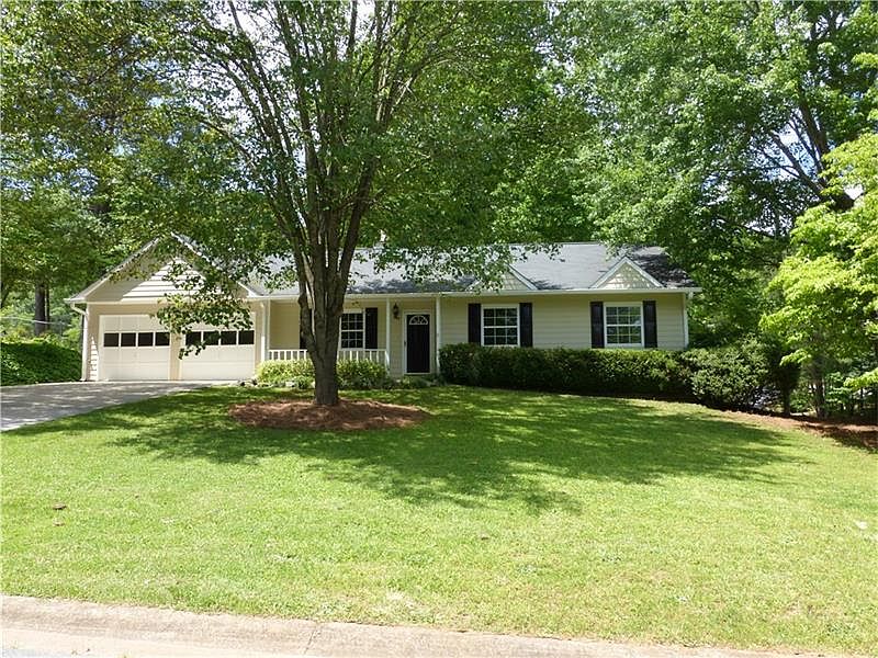 1st image of 339 Knollwood Ln
