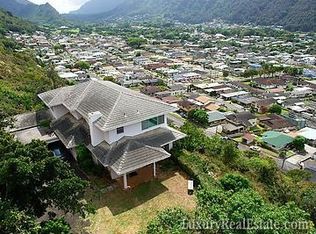 1102 Alewa Dr, Honolulu, HI 96817