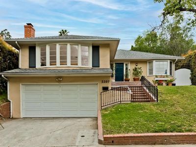 2207 Hillsboro Ave, Los Angeles, CA, 90034