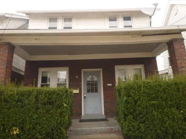 1217 Vance Ave, Coraopolis, PA 15108