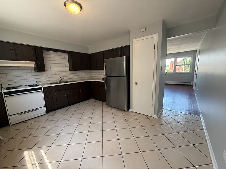 6543 16th St #5 — Photo 7