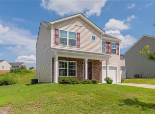 1341 Aurora Glen Dr, Rural Hall, NC 27045