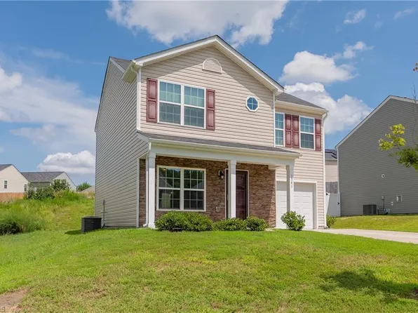 1341 Aurora Glen Dr, Rural Hall, NC 27045