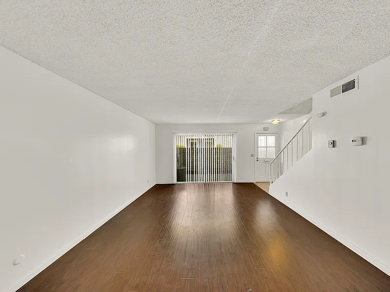 850 Arcadia Ave #5 — Photo 10
