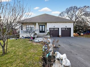 40 Simmons St, Vaughan, ON