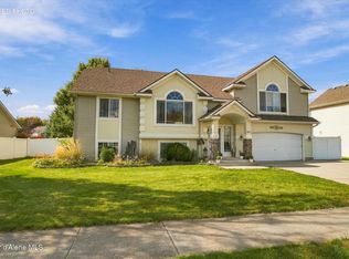 8175 N Salmonberry Loop, Hayden Lake, ID 83835