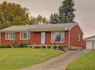 8103 Florist Rd, Louisville, KY 40228