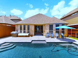 428 Balmora Way, Roanoke, TX 76262