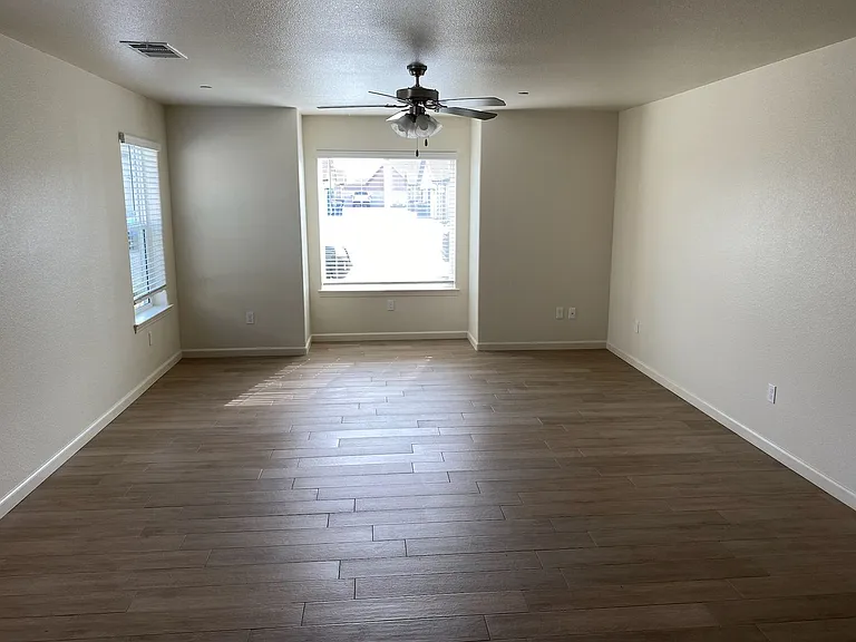 3058 Bright St — Photo 2