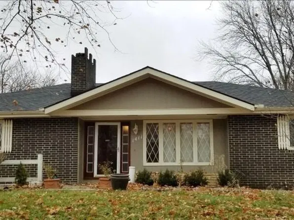 1411 Beechwood Ter, Manhattan, KS 66502