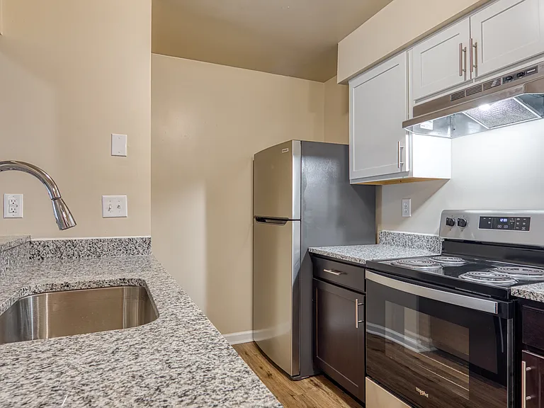 Summer Station Apartments Where Comfort Meets Coastal Living — Photo 30