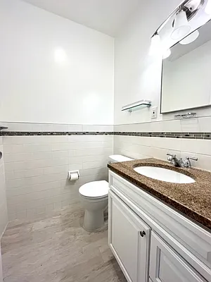 Rented by JAY MICHELLE REALTY LLC | media 7