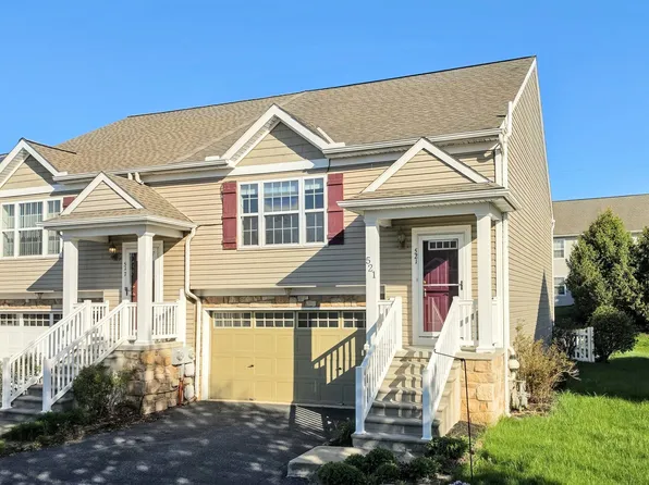 521 Fox Ridge Ln #L-0042, Lebanon, PA 17042