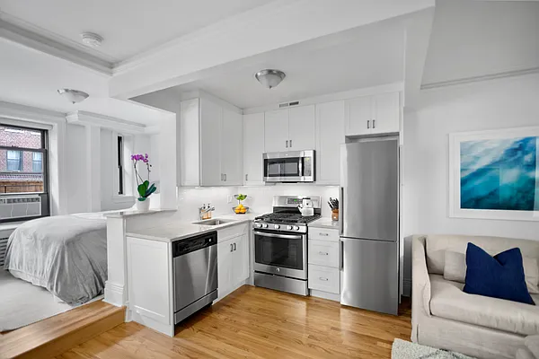 Sold by Hauseit LLC | media 7