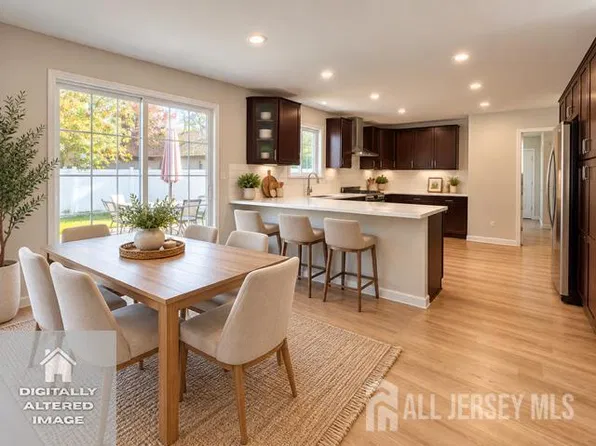 1 Meadow Ct, Hazlet, NJ 07730
