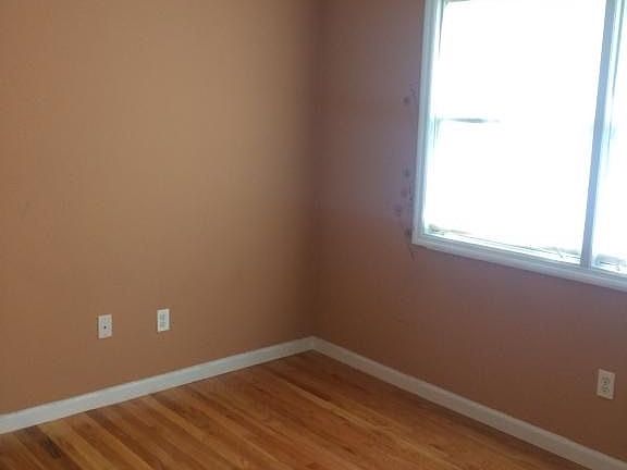 5th image of 228 Liberty Ave #2