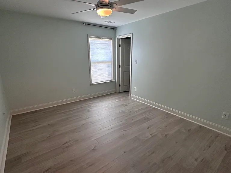 240 Fields Pond Dr — Photo 11