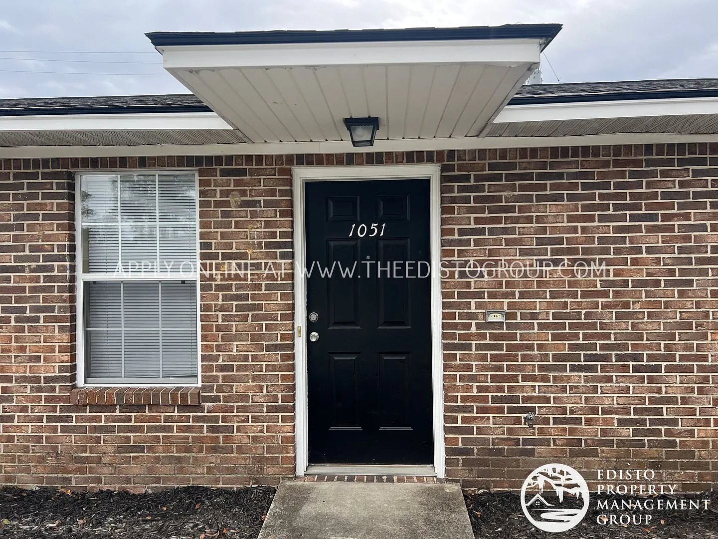 1031 - 1091 Fairfield Street — Photo 2