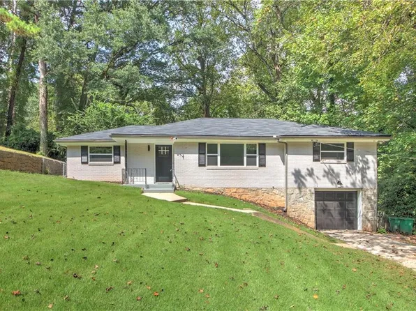 2926 Monterey Dr, Decatur, GA 30032