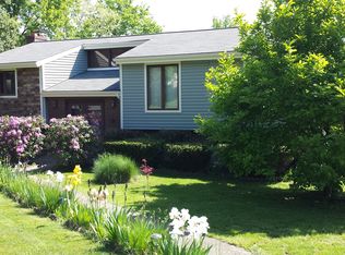 4841 Spring Valley Dr, Allison Park, PA 15101