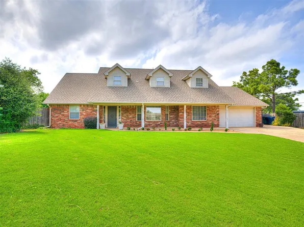 6221 Latham Ct, Oklahoma City, OK 73132