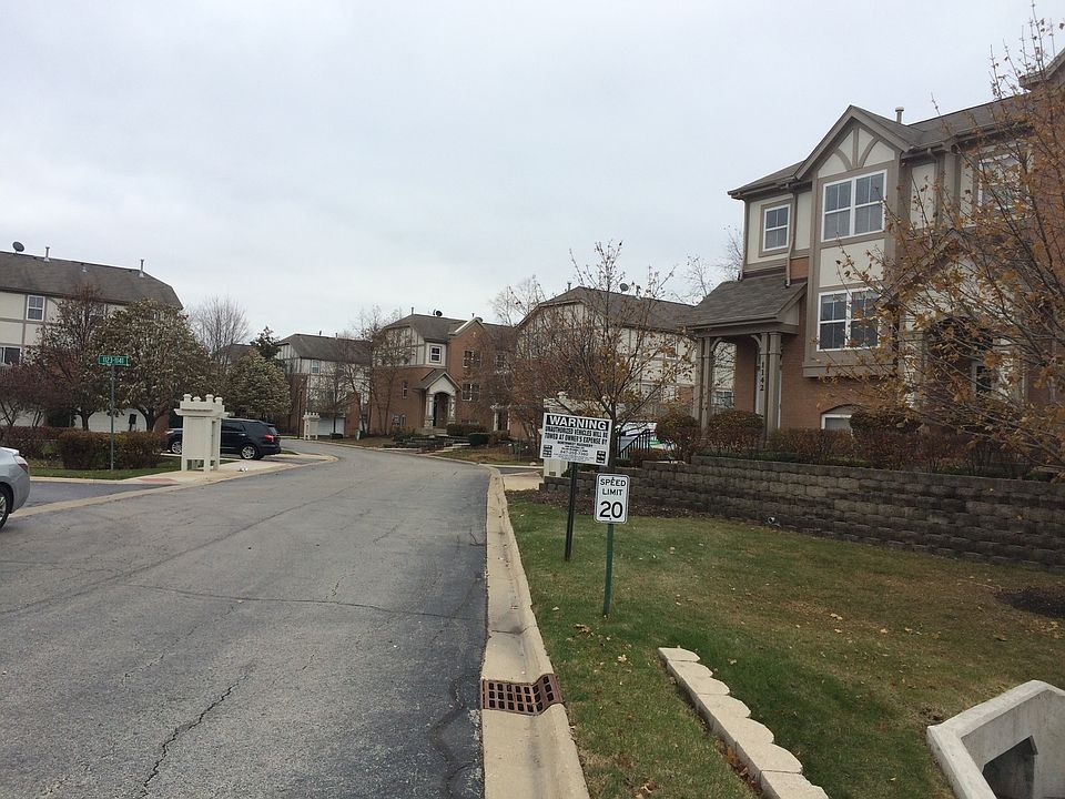 2nd image of 1146 N Claremont Dr #23