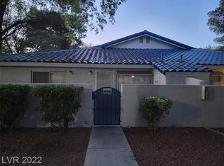 2116 Bavington Dr, Las Vegas, NV 89108