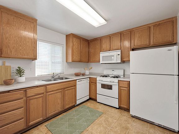 5th image of 4819 La Posta St #812-A