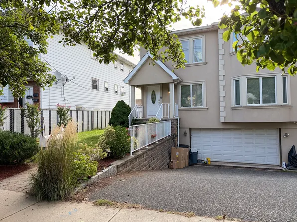 452 Westminster Pl #A, Lodi, NJ 07644