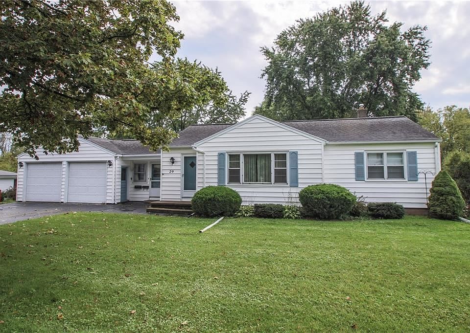 1st image of 29 Scott Crescent Dr
