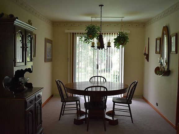 2nd image of 238 Forest Ave