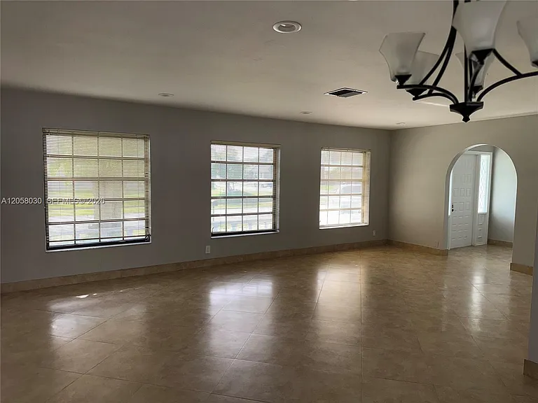 1560 NW 12th Way — Photo 18