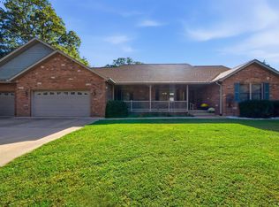16002 W Devils Washboard Rd, Glasford, IL 61533