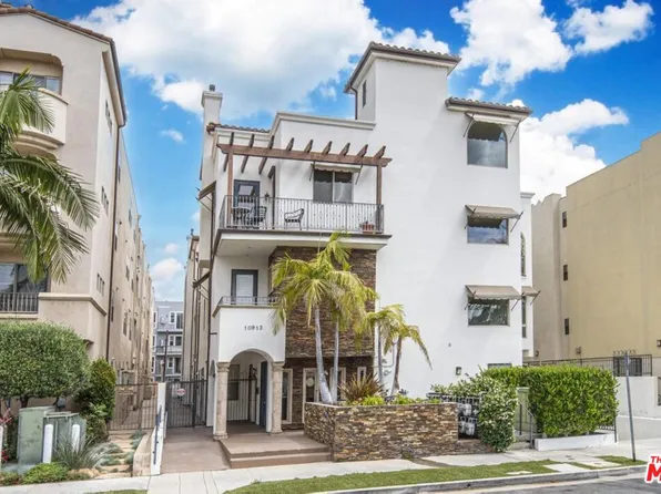 10913 Whipple St Unit 105, Toluca Lake, CA 91602