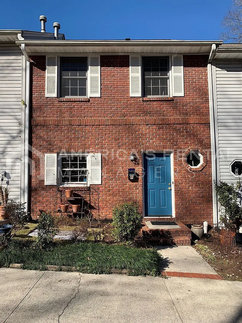 4004/4006/4008/4010 Glenwood Ave — Photo 1