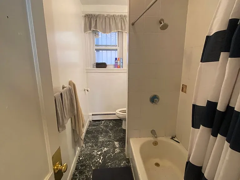45 Orkney Rd #1 — Photo 7