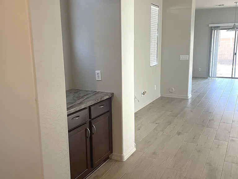 3934 E Battala Ave — Photo 2