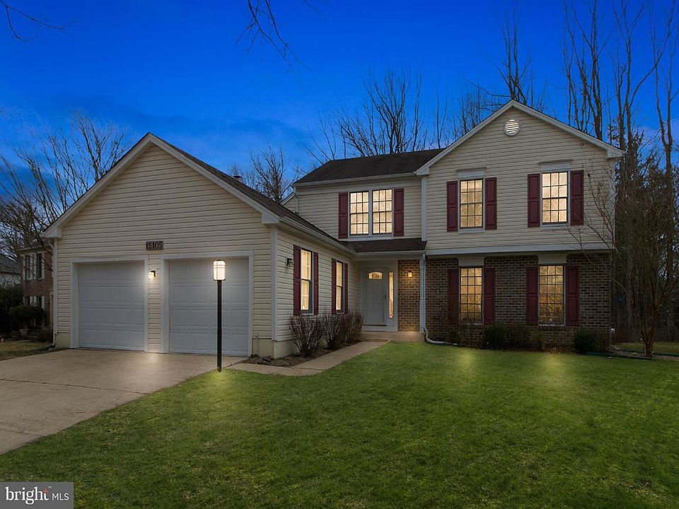 2nd image of 15105 Plumtree Way