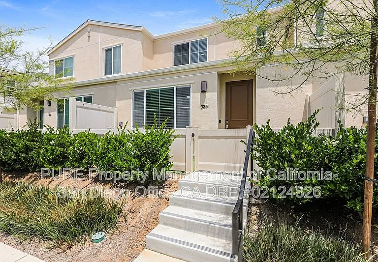 335 Sweet Pl — Photo 1