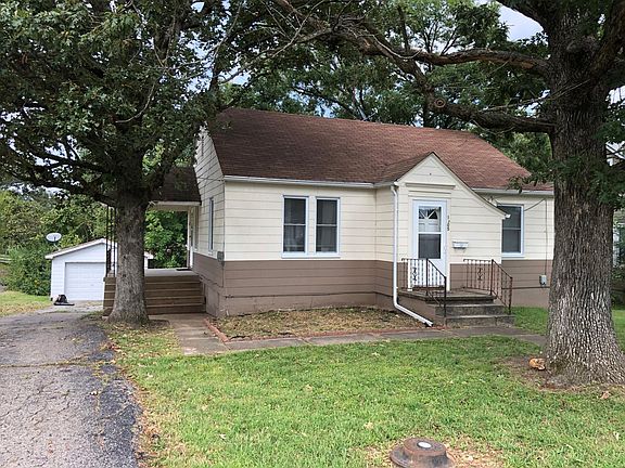 front of house from street