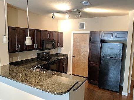 Spacious kitchen