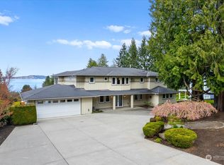 8209 Frederick Pl, Edmonds, WA 98026