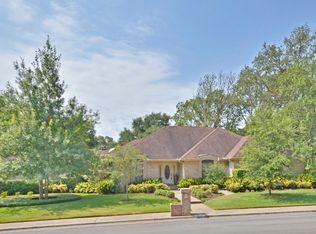 10215 Pinehurst Dr, Austin, TX 78747