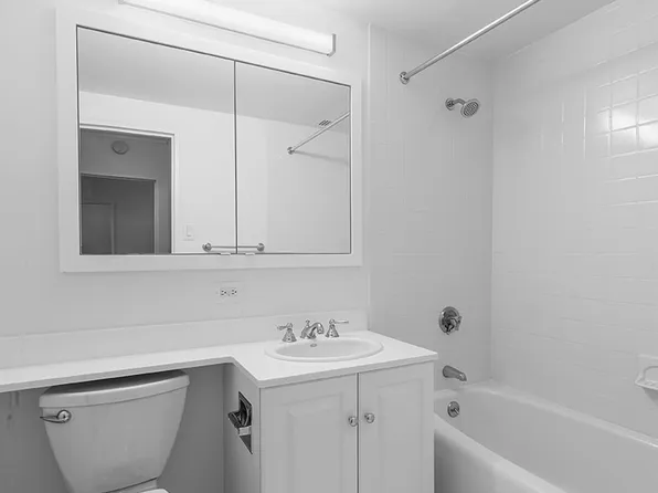 215 East 68th Street image 6 of 8