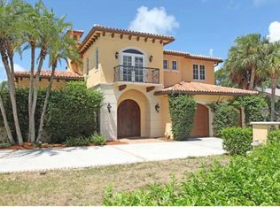285 NW 6th St, Boca Raton, FL 33432