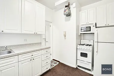 Rented by Bond New York